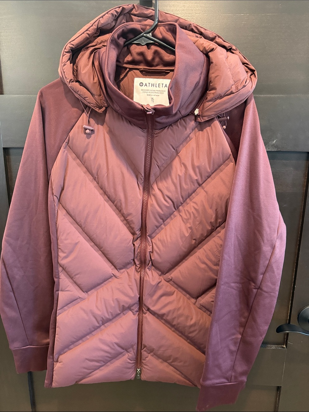Women’s Athleta Pranayama Hybrid Puffer Jacket Hoodie